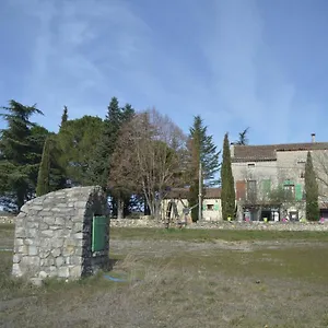 Les Loups Dans La Bergerie Banne